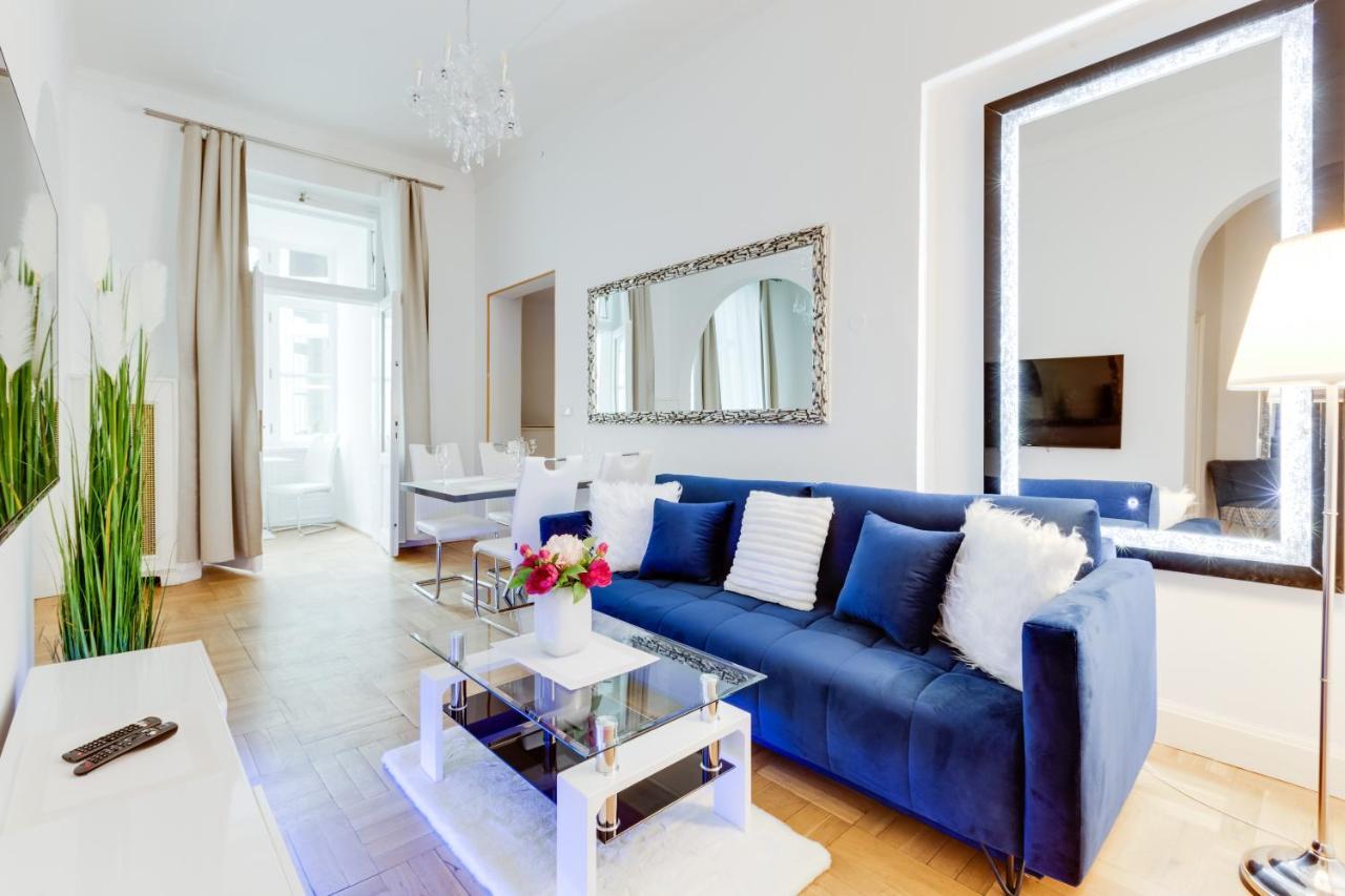 Wenceslass Square Royal Residence Apartments プラハ エクステリア 写真