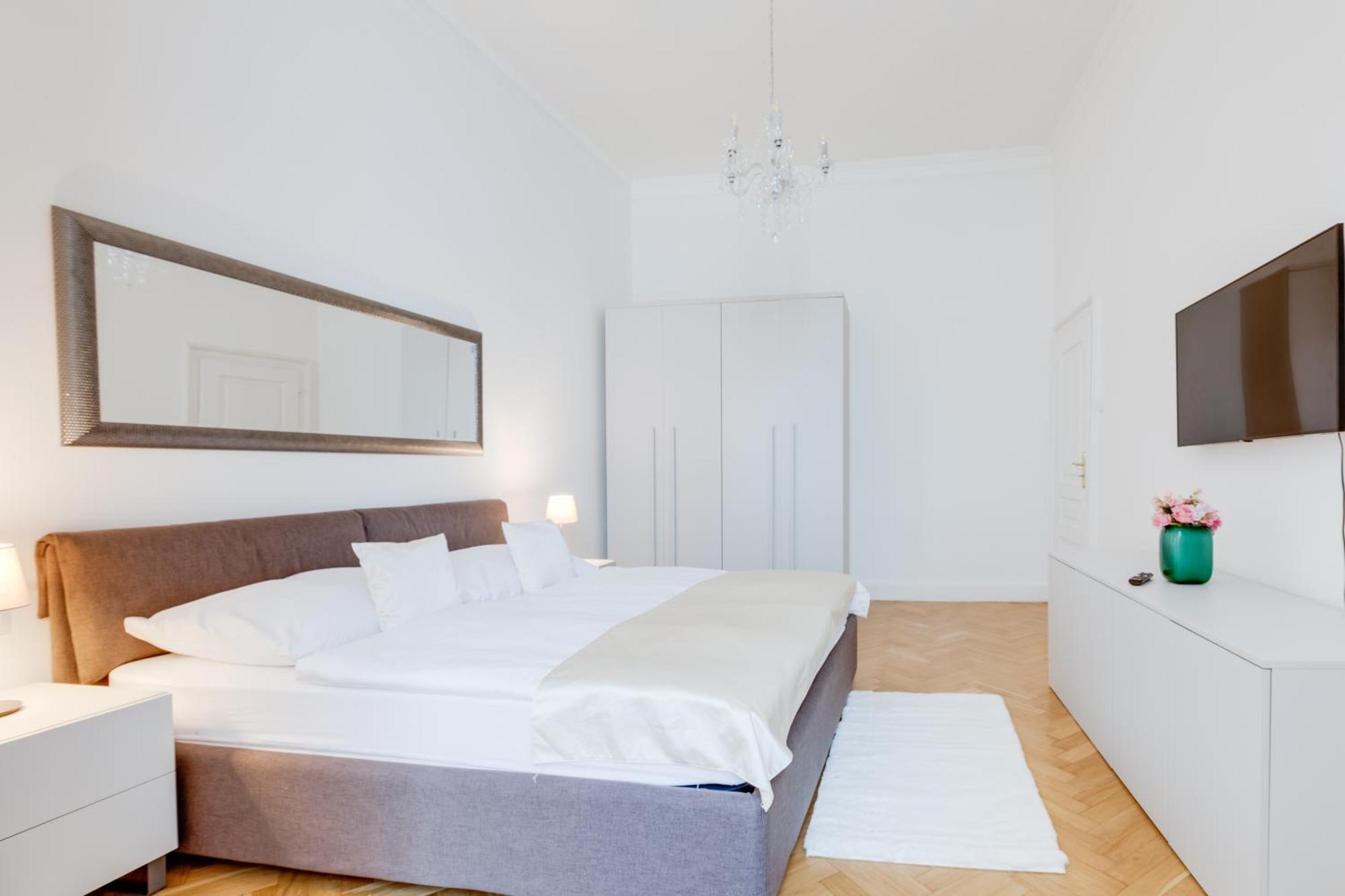 Wenceslass Square Royal Residence Apartments プラハ エクステリア 写真