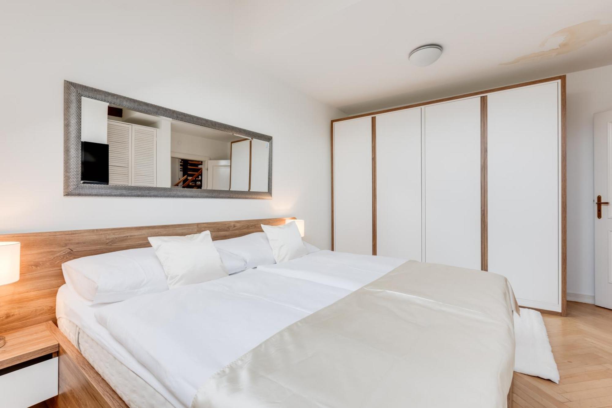 Wenceslass Square Royal Residence Apartments プラハ エクステリア 写真
